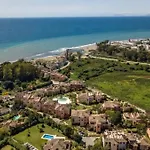 Costa Del Sol Frontline Sea View Penthouse *